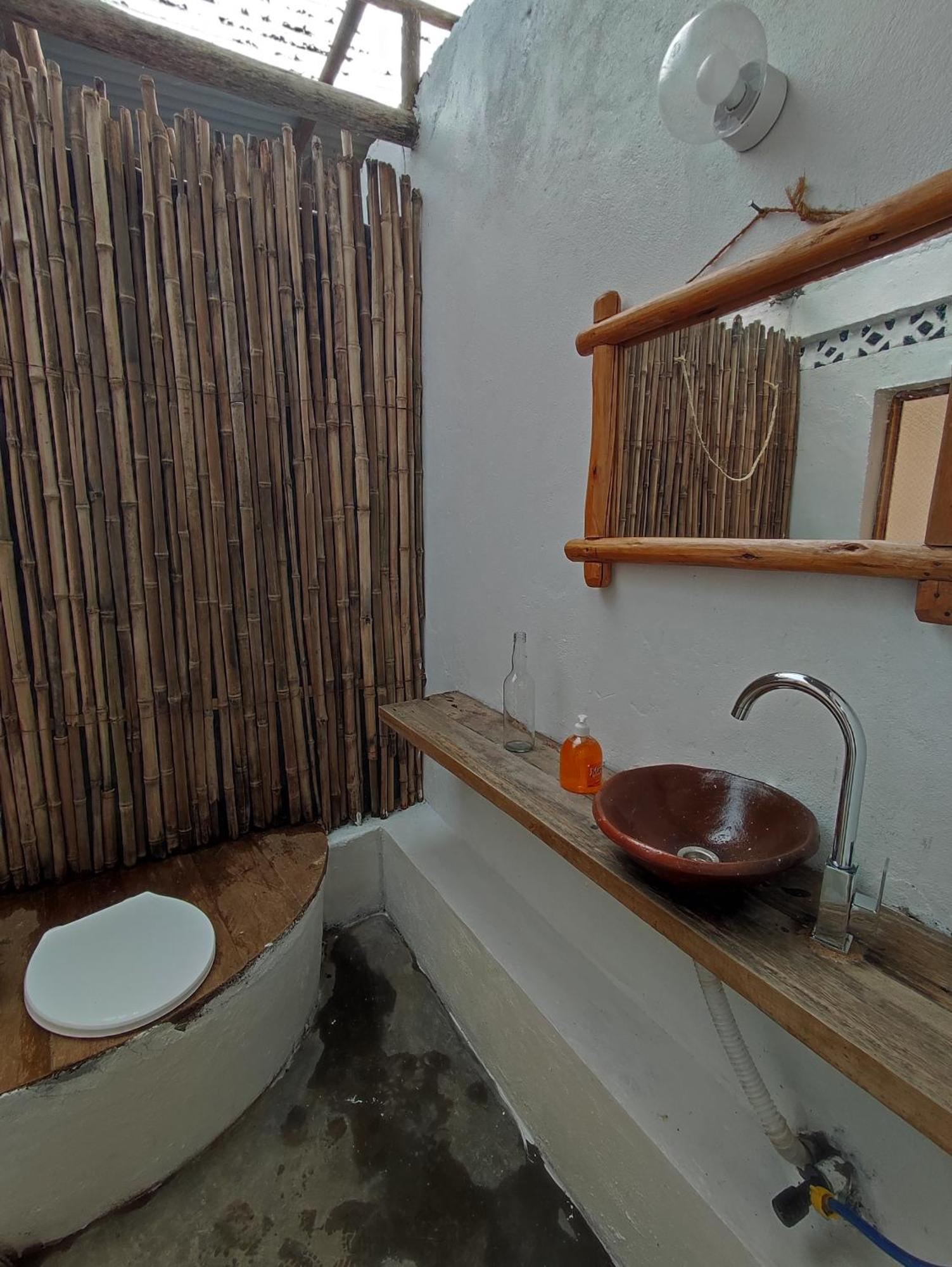 Inzu Lodge Gisenyi Extérieur photo